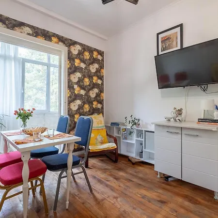 Handcrafted Apartment-25 Min Walk To Center-free Street Parking * Sofia